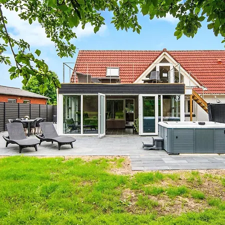 Casa vacanze 4 Star In Henne Henne Strand